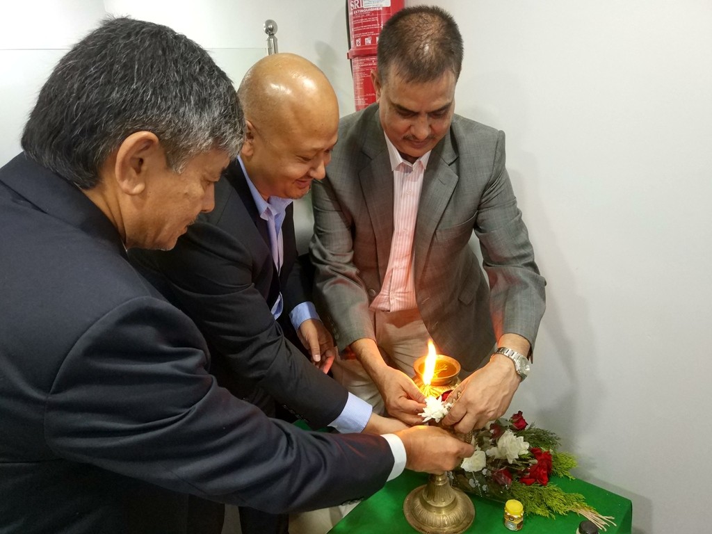 Branch opening Image 1